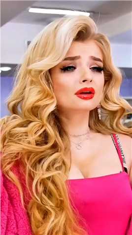 国外的爆改趣事,小姐姐变得像大学生