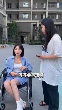 就我闺蜜这战斗力，团战得加她一个 