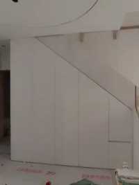 想问长沙有几个敢做没有封板的斜角楼梯柜  