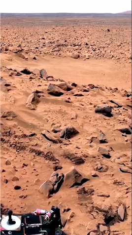 毅力号火星车传回的火星地表#探索宇宙 #火星