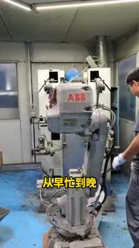 发那科、ABB、川崎！维修保养6台机器人是什么体验？机器人维修记得找鹏哥！#发那科 #安川电机 #ABB #酷卡 #机器人