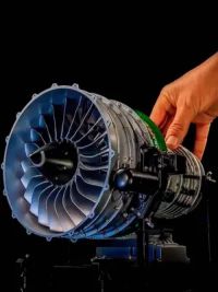令人惊叹不已的涡轮风扇发动机模型#模型 #发动机#涡轮风扇发动机