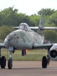 非常稀有的喷气机鼻祖，德国“梅塞施密特”Me-262#军迷发烧友 #老飞机