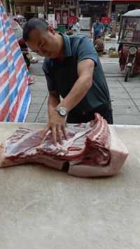 #农家土猪肉 #每天都是新鲜食材 #手工锻打菜刀