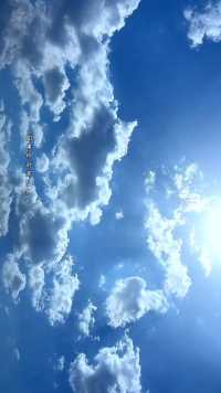 唯美天空之境🌿远方是你，山川是你，蓝天白云也是你！
