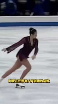 中国花样滑冰单人天花板陈露，曾在冬奥会上用一首《梁祝》征服世界，获得中国花样滑冰人最好成绩！