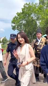 杨钰莹魅力绽放抚州文昌里！！！#美出高级感 #魅力十足