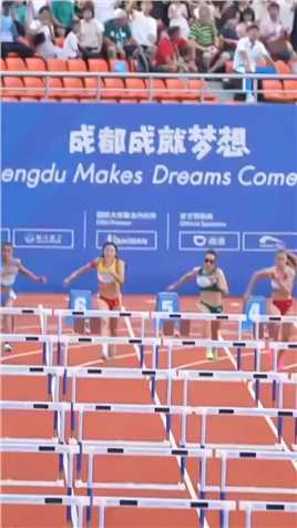  吴艳妮轻松晋级100米栏决赛，这状态冠军有戏了！#吴艳妮 #成都大运会