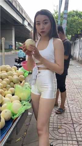 越南街头的甜瓜要不要来吃