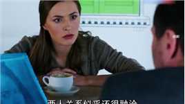 （上）妻子只是让丈夫帮忙涂防晒，结果转身的功夫丈夫失踪了