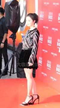 Twins组合成员#蔡卓妍 曾经红极一时，后来无奈解体，以前觉得阿娇很美，现在感觉阿sa更好看，你们觉得了？