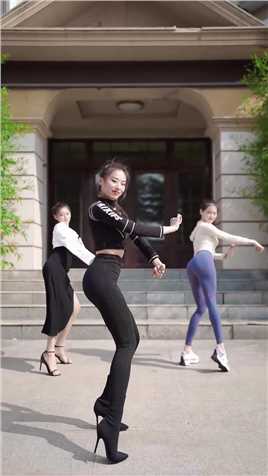 3人#户外跳舞#泰式动感健身舞#金善雅#泰国舞