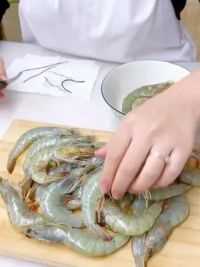 爱吃#虾 的一定要买#剥虾神器#去虾线神器 #厨房必备神器#虾线刀