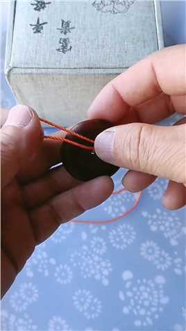 挂绳结打法。简单实用。#实用绳结#纯手工编绳#实用小技巧#手工#花式打结