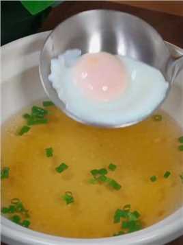 水煮荷包蛋很多人做不好，今天分享一个小妙招#荷包蛋 #学会快去试试吧