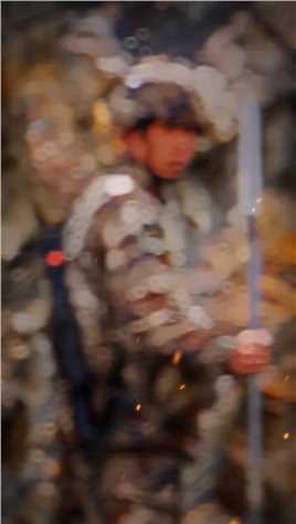 尊严只在剑锋之上