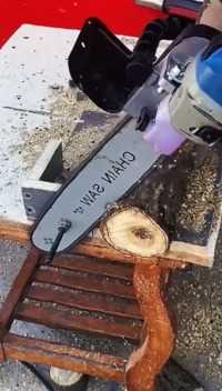 太厉害了！如何让切割木材省时省力还精准？这方法完美体现小方法，大智慧啊！ #锂电锯  #装修  #五金工具