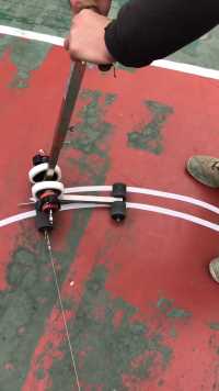 #沣江工具 球场施工划线的师傅都在用的，画圆划线胶带机 #胶带划线机 #球场施工 