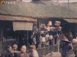 110多年前，清朝民众的生活真实影像。卖艺、街头、小买卖等镜头 #历史   #珍贵历史影像  #真实影像_0002