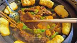 铁锅炖排骨，大口吃肉的感觉真好 ！