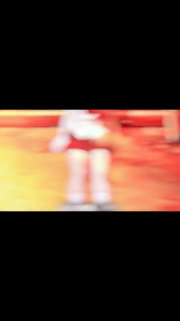 在仓库发救出的老婆有点帅气！