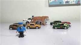 大老虎迷路了，幸亏警察叔叔及时发现，用卡车把它运去动物园