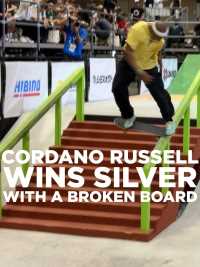 Cordano Russell损坏了块板赢得了Men's Skateboard Street Best Trick银牌！ 