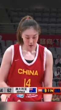 大白真好用！孙梦然连飙三分！中国女篮的低调球员！#篮球 #运动 #女篮女篮 