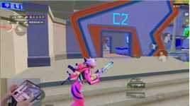 和平精英女战神小五极限灭队不要眨眼，眨眼队都灭完了