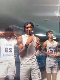 “哥的帅气与生俱来.”#狄曼特布雷滋 #用篮球表达心情 #伤感欧剪辑社