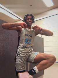 “我早就说过了有些感觉 只有我能给你.”#狄曼特布雷滋 #用篮球表达心情 #伤感欧剪辑社