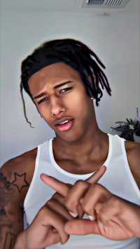 “哥帅气的五官你心动的开端”#狄曼特布雷滋 #用篮球表达心情 #伤感欧剪辑社