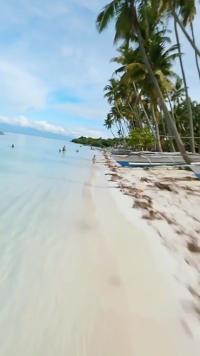 如果治愈有颜色大概就是蓝色和绿色吧