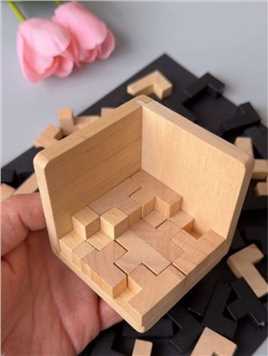 54块积木拼成一个立体正方形，锻炼记忆力和空间想象力，提升专注力和耐心