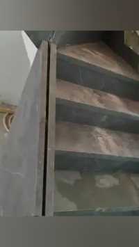 这样的灰色哑光岩板楼梯踏步喜欢吗？#岩板 #岩板楼梯 #同城精选装修 #岩板加工