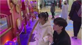  成长是一笔交易，我们都是用朴素的童真与未经人事的洁白交换长大的勇气