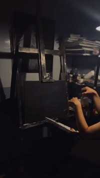  你心里一定有座孤岛 月亮照不进 你也走不出