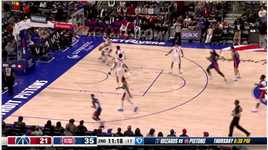 手感逐渐火热！比斯利接球就投连续命中两记外线三分