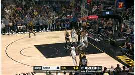 提前进入状态是个好的征兆 库里飙中三分早早开张