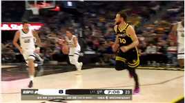 NBA：库里投篮假动作晃飞对手5米远 轻松空位投进