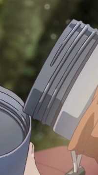 约黄能效月，裁金巧作星。#动漫 