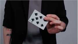 教你一招空手抓牌，原理简单，学会给女朋友惊喜！