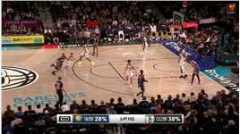 防守形同虚设！布里奇斯梦幻脚步漂移出手打成2+1