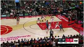 手感来了防不住 施罗德里突外投连得5分