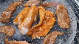北京必吃榜的烤肉在光环也能吃到了！炭烤的牛内脏和烤肉真的好好吃！
