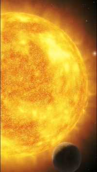 目前太阳大约45.7亿岁。 在大约50至60亿年之后，太阳内部的氢元素几乎会全部消耗尽。