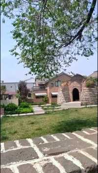 颜神古镇，位于山东淄博博山区，齐鲁三大古镇之一，距今已有1700多年历史。