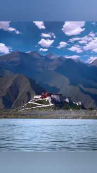 布达拉宫，最接近天堂，一个缺氧而不缺信仰，净化人心灵的地方，此生一定要来一次#风景 #西藏 #布达拉宫 #旅行