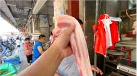 广东梅州网红猪肉佬，被卖猪肉耽误的演员，这样卖猪脚太搞笑了