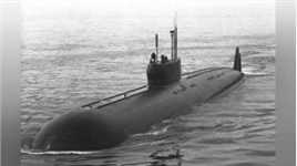 冷战期间，美苏两国针锋相对，苏联核潜艇突然撞上美国核潜艇